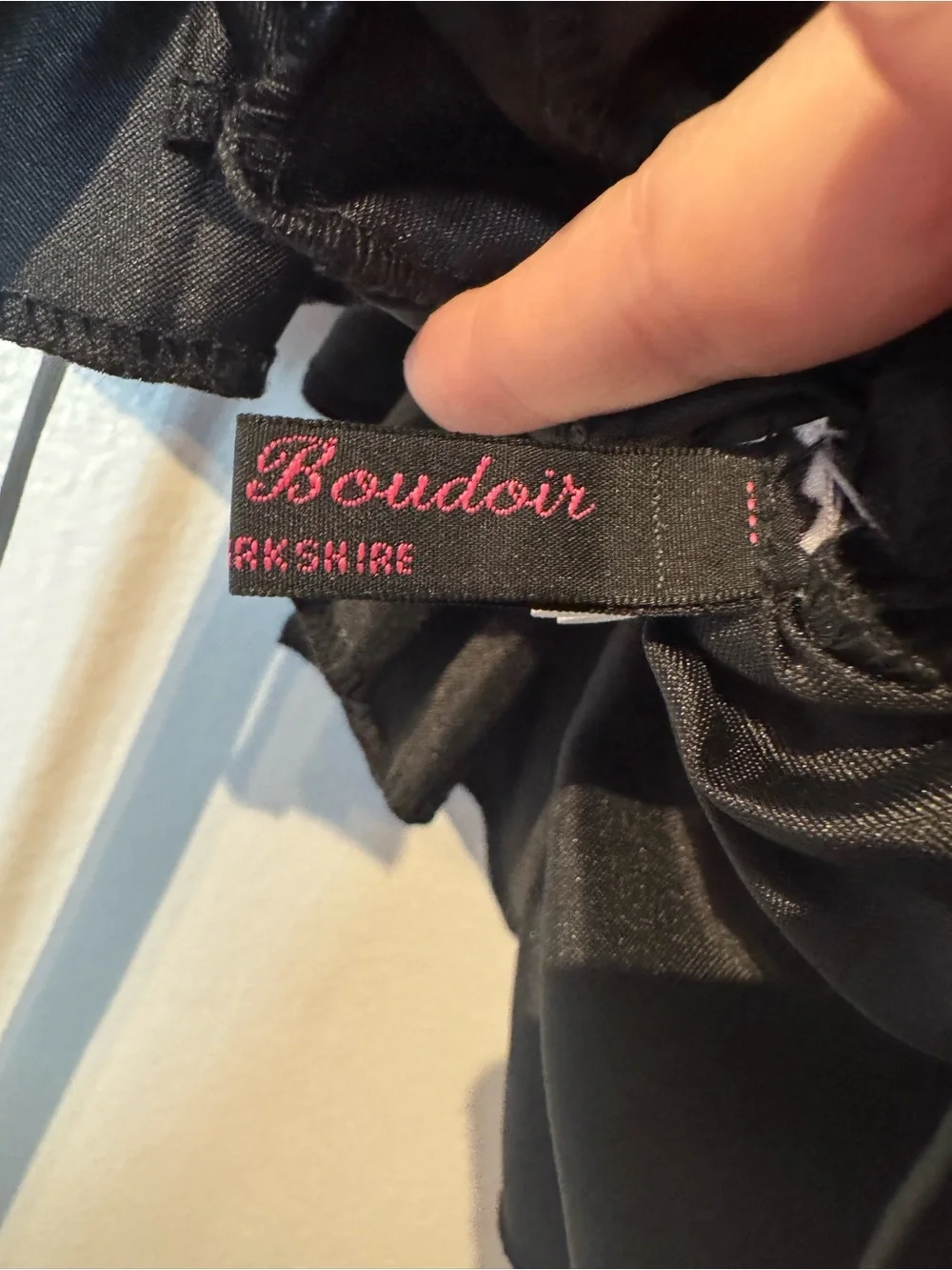 Lovechild Boudoir Black Ruffle Shrug/Bolero